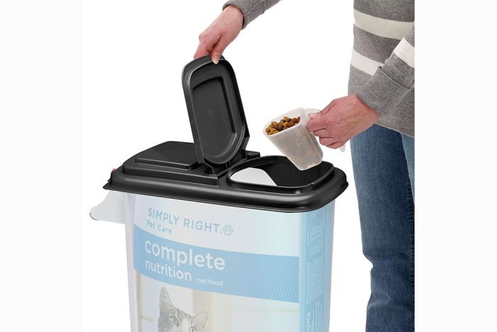 30 Lb. DOG FOOD STORAGE CONTAINER